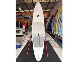 Armstrong Dw V2 8' 1" foiling all foiling