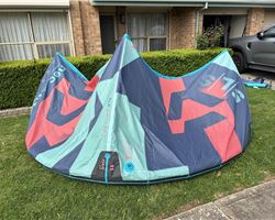 Duotone Neo Sls 11 metre kiteboarding kite