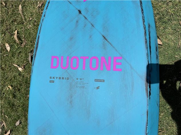 2024 Duotone Skybrid Sls - 6' 0", 115 Litres