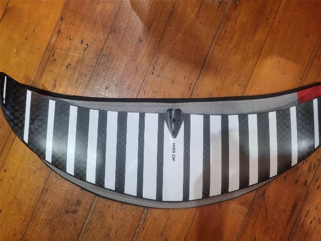 Armstrong 1600 Wing - Image 4