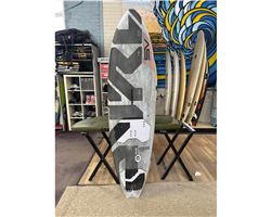 Severne Pyro Quad Thruster 83 83 litre 218 cm windsurfing board