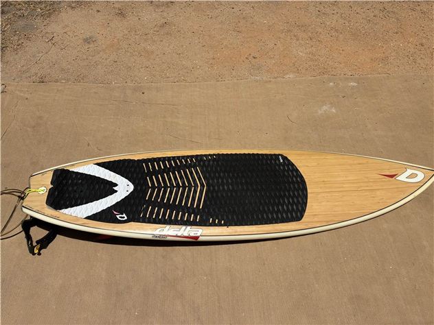 2020 Delta Wave Kie Surf Board - 511 cm