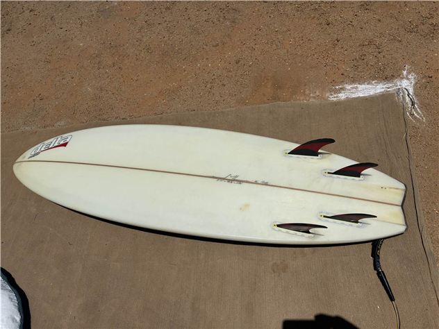 2020 Delta Wave Kie Surf Board - 511 cm