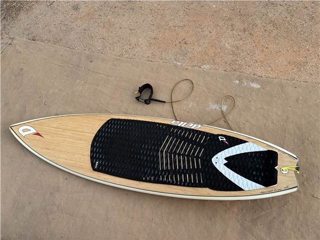2020 Delta Wave Kie Surf Board - 511 cm