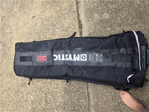 2022 Mystic 5'8  Matrix Square Board Bag