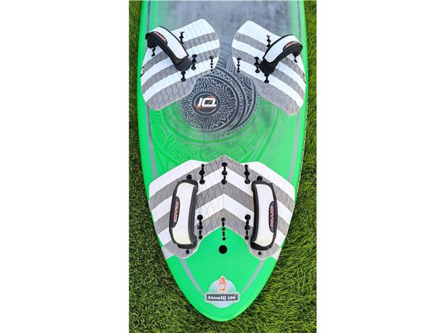 Starboard Atomiq 100L + $$$ Extras - 240 cm