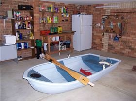For Sale 2.5 m fiberglass dingy with oars $450. Call 08 94077016