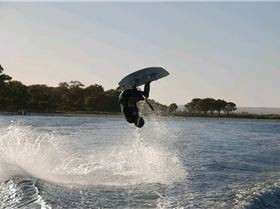 "NEV" Checking his bindings