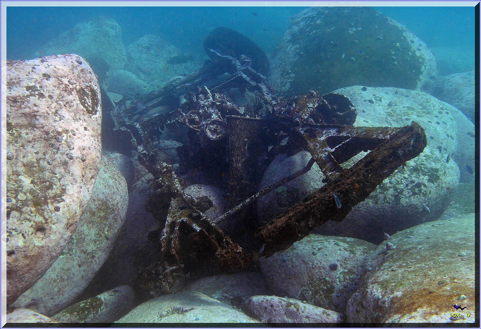 LoxPix Sub-Aqua Image