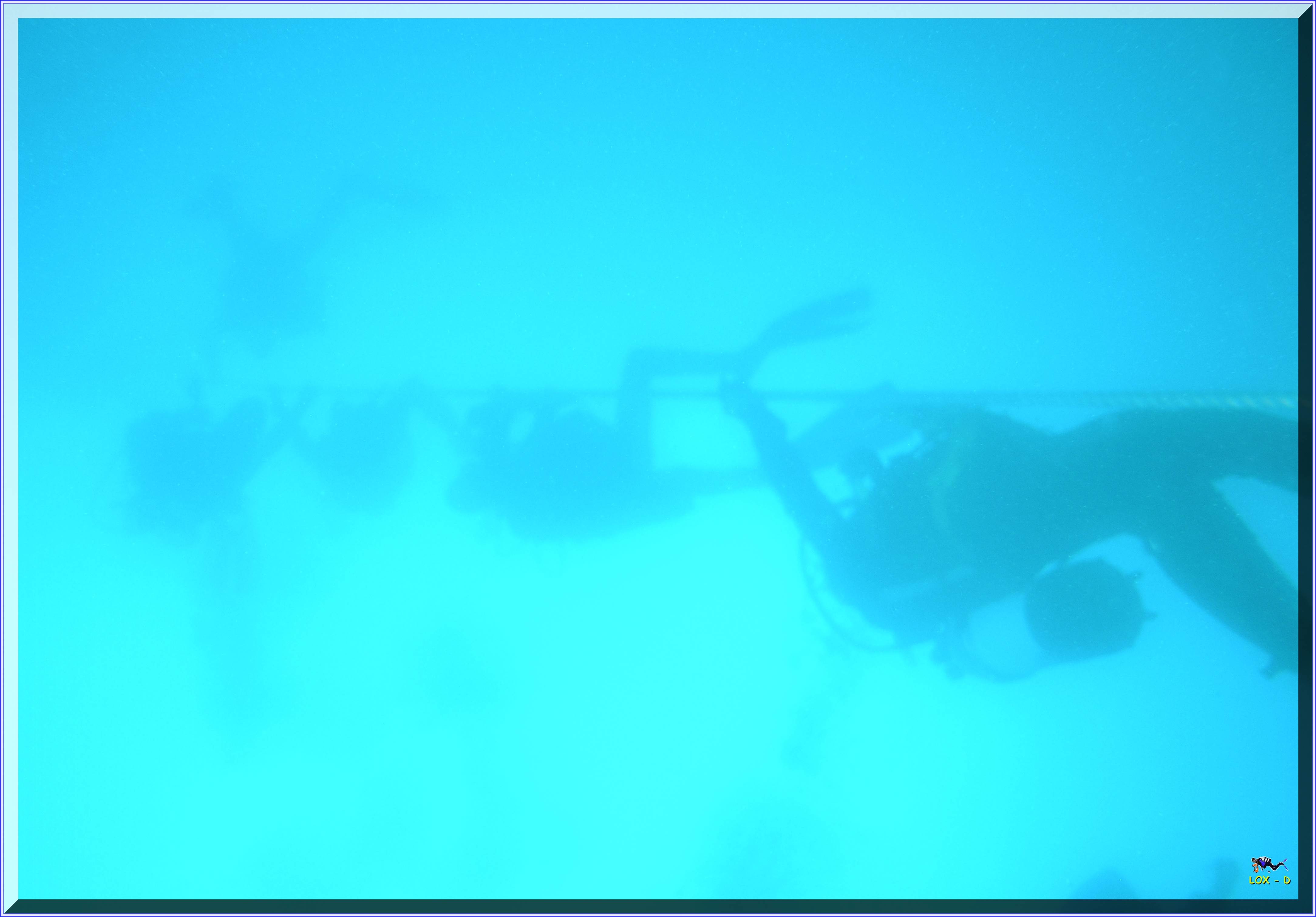 LoxPix Sub-Aqua Image