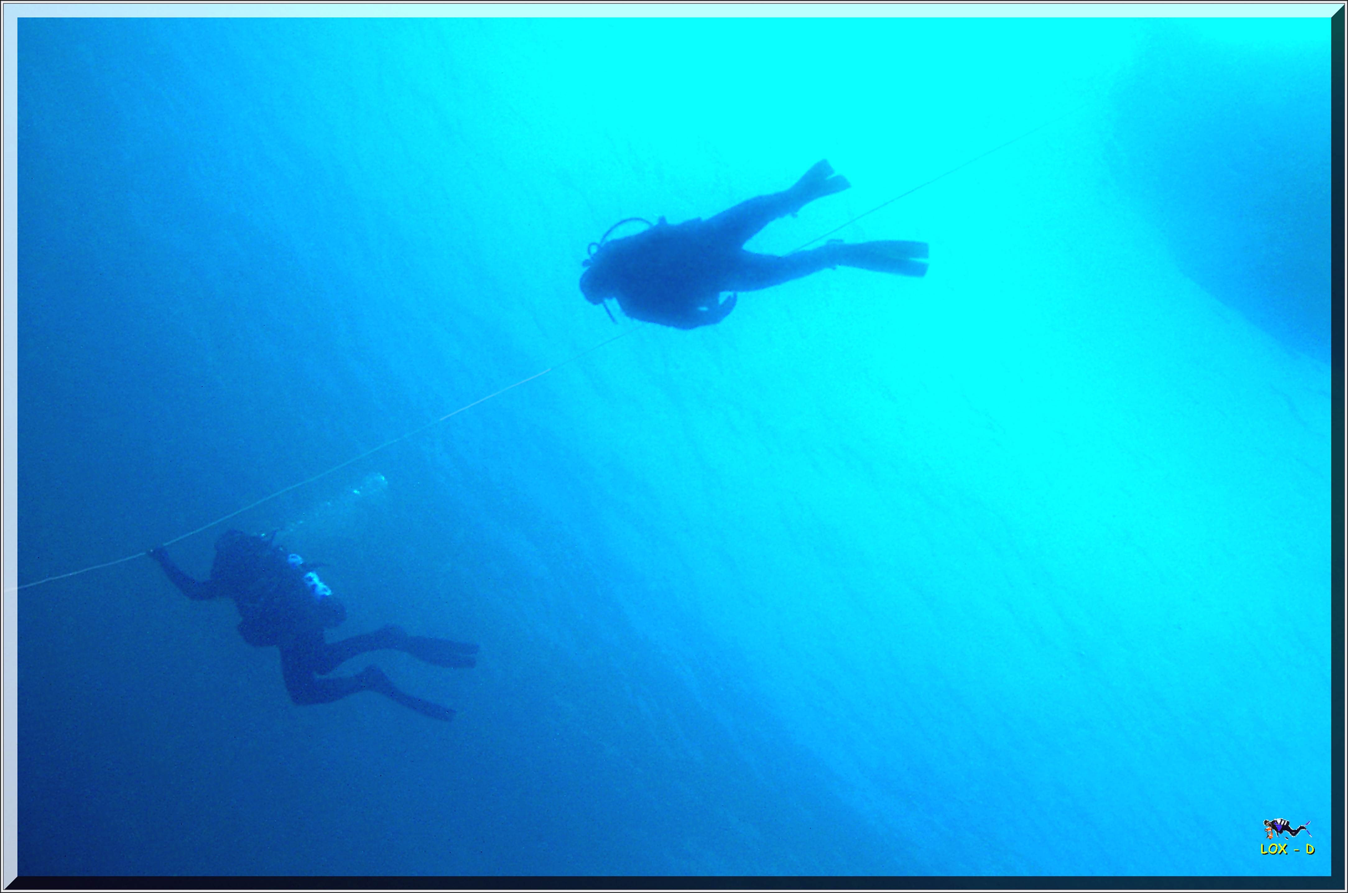 LoxPix Sub-Aqua Image