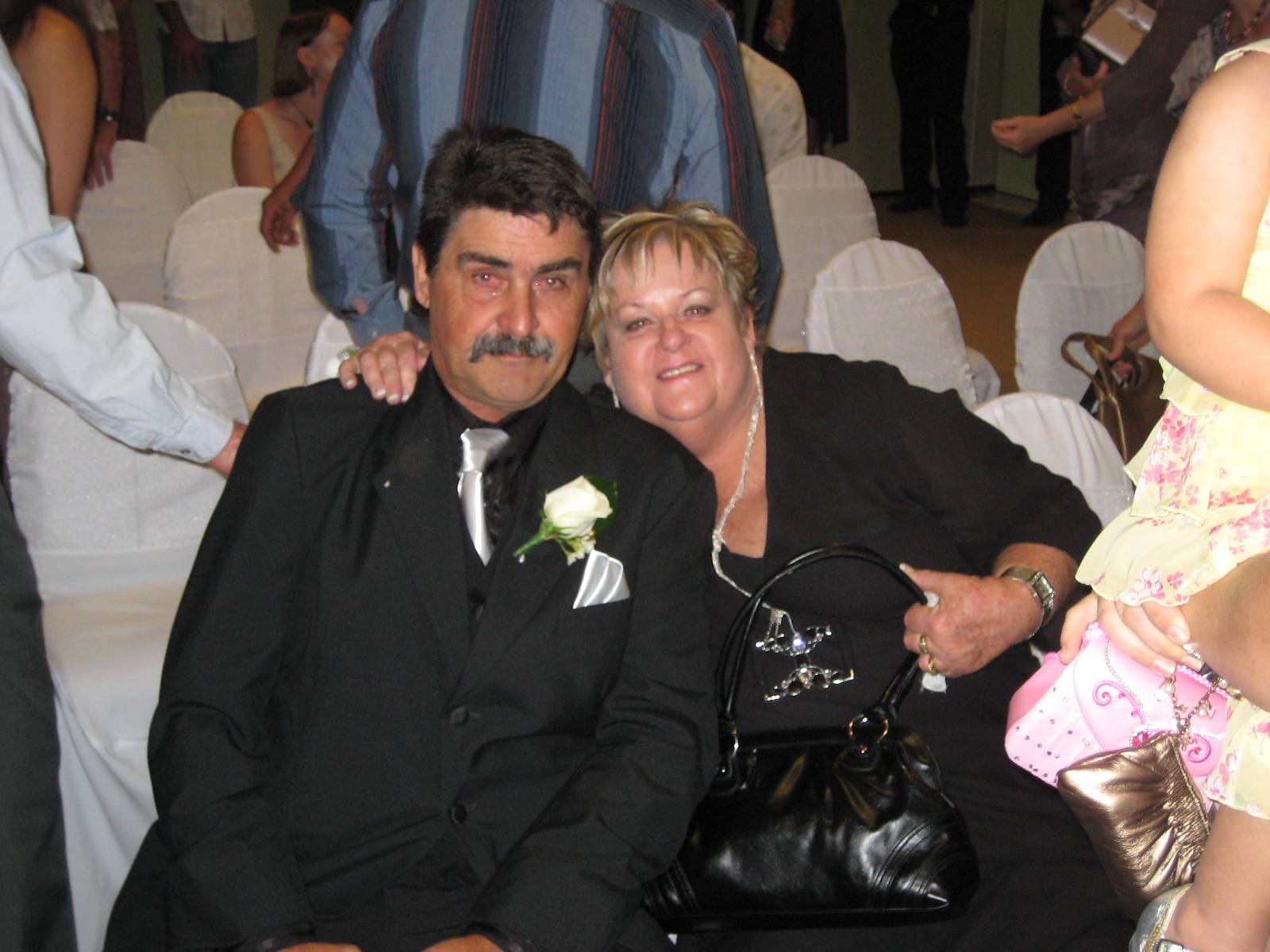 HERE THEY ARE THE TWO PIRATES FROM ALOOMBA