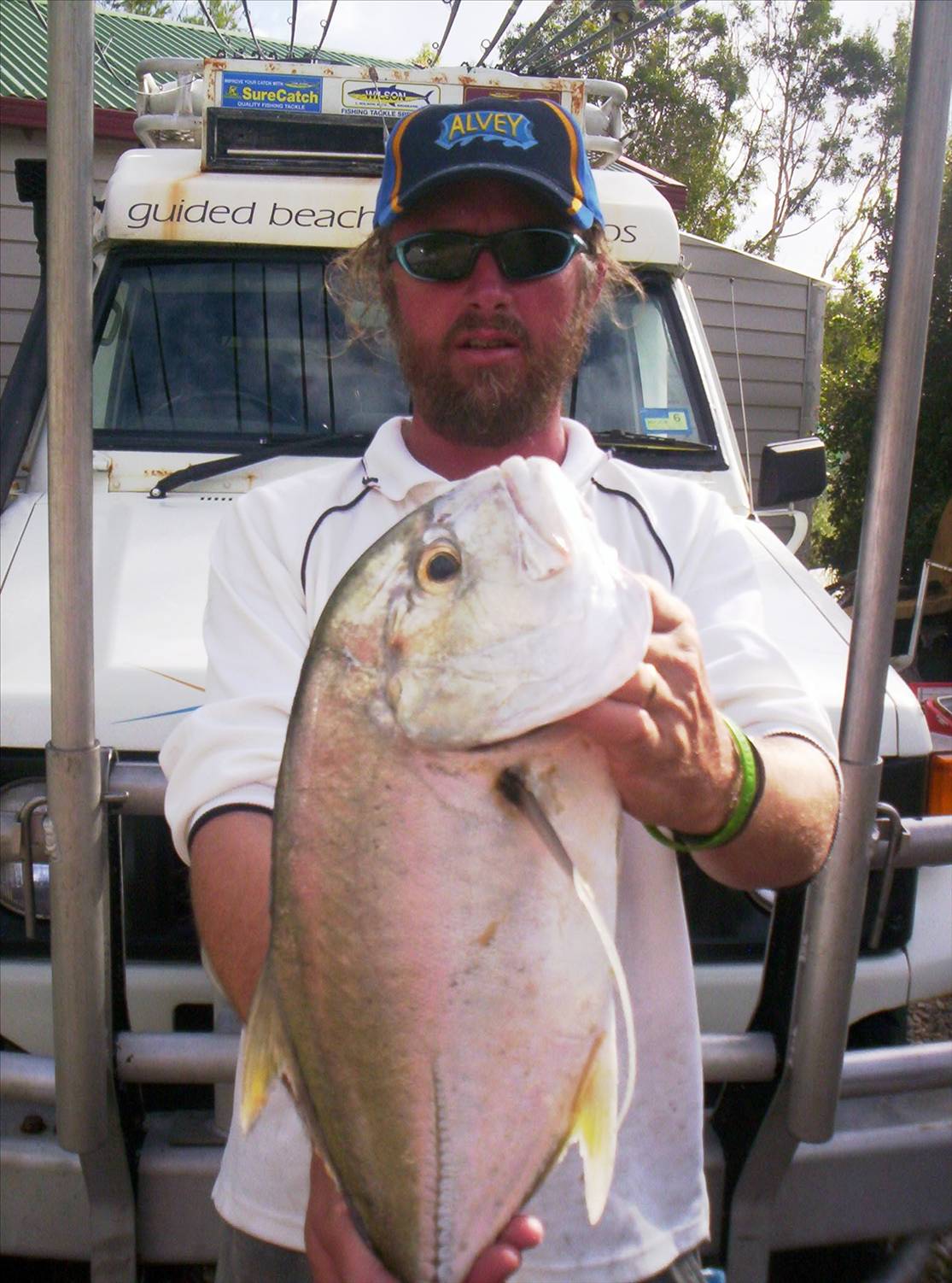 Noosa Surf Fishing Tours