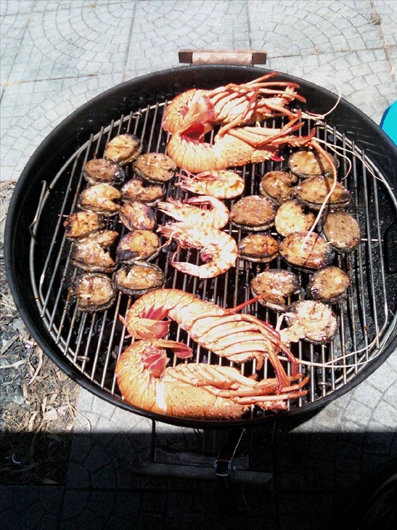 last day of abalone season at harry's cafe