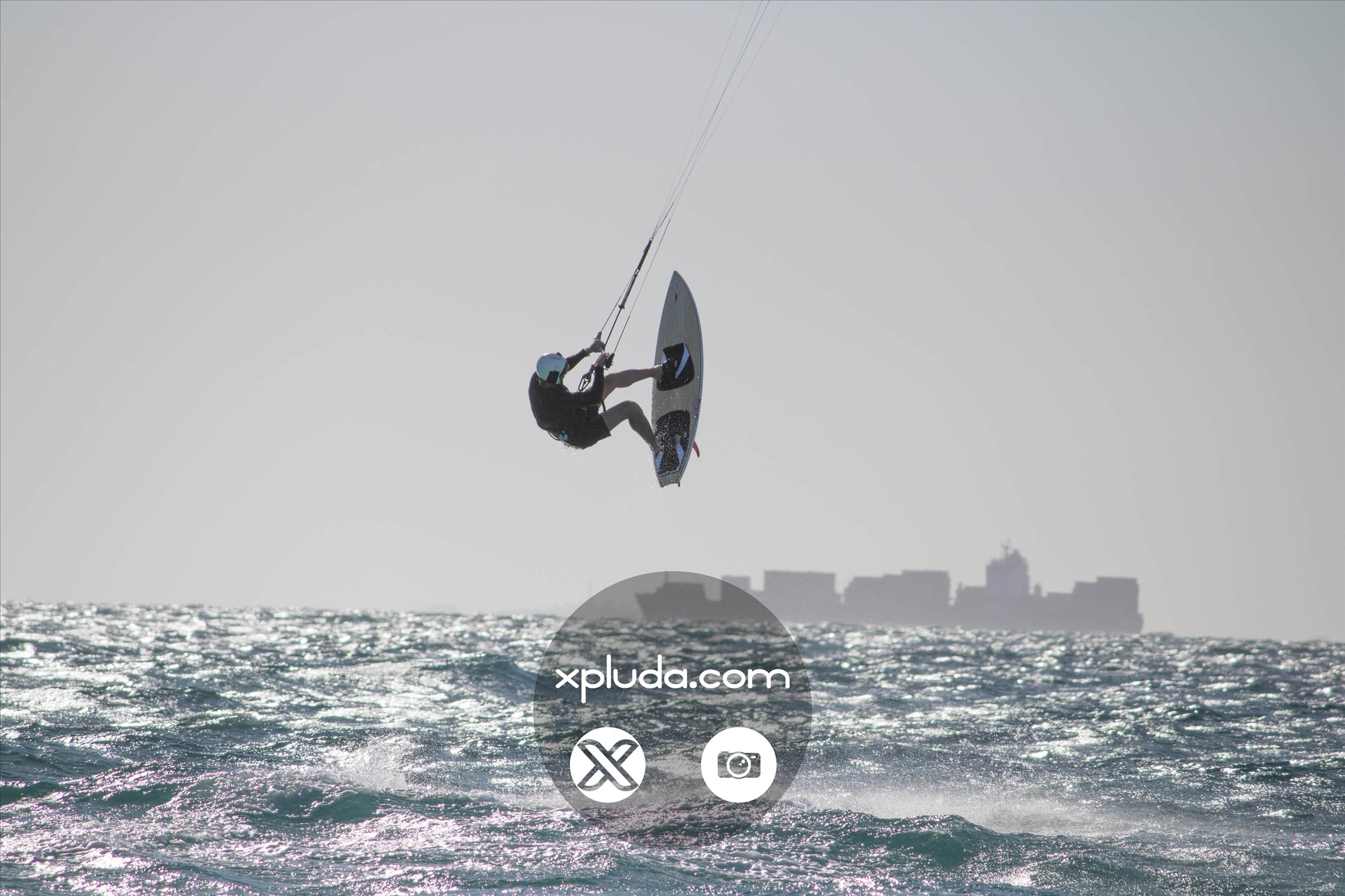 25/11/2015 - Leighton Beach - xpluda.com