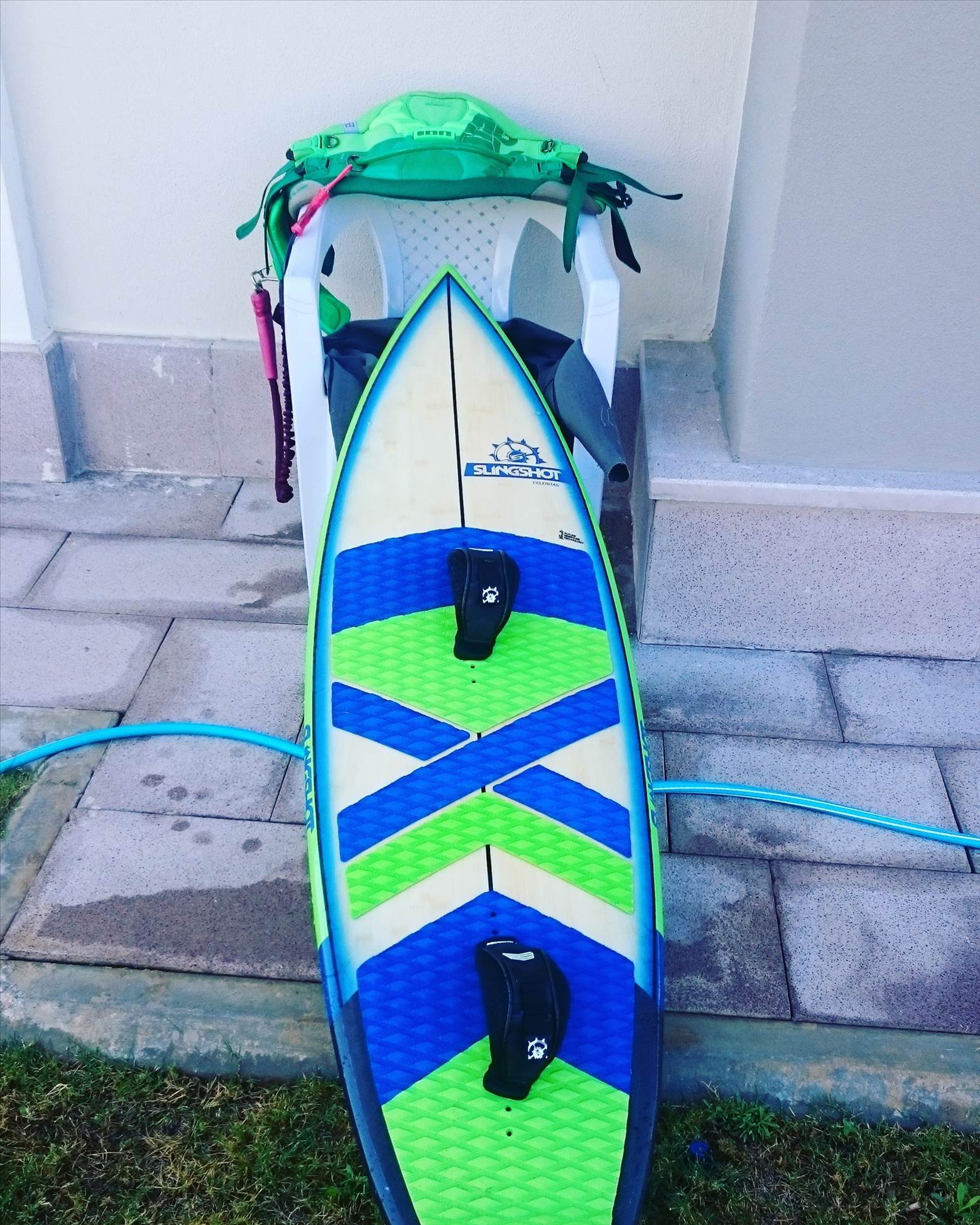 Celeritas 5'8" Straps position