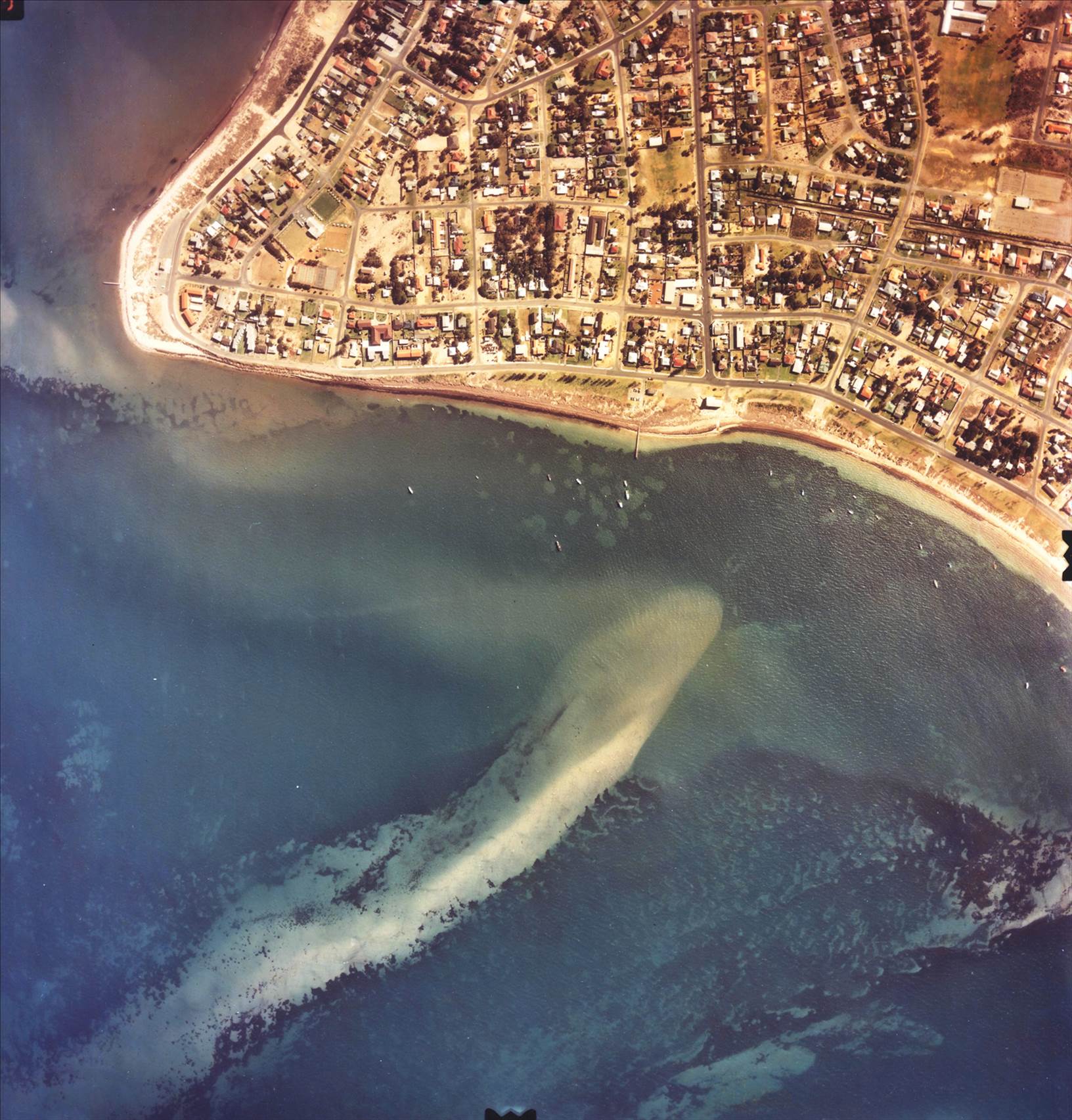 No 20 6 April 1978 WA1737(C) Cyclone Damage No 5101