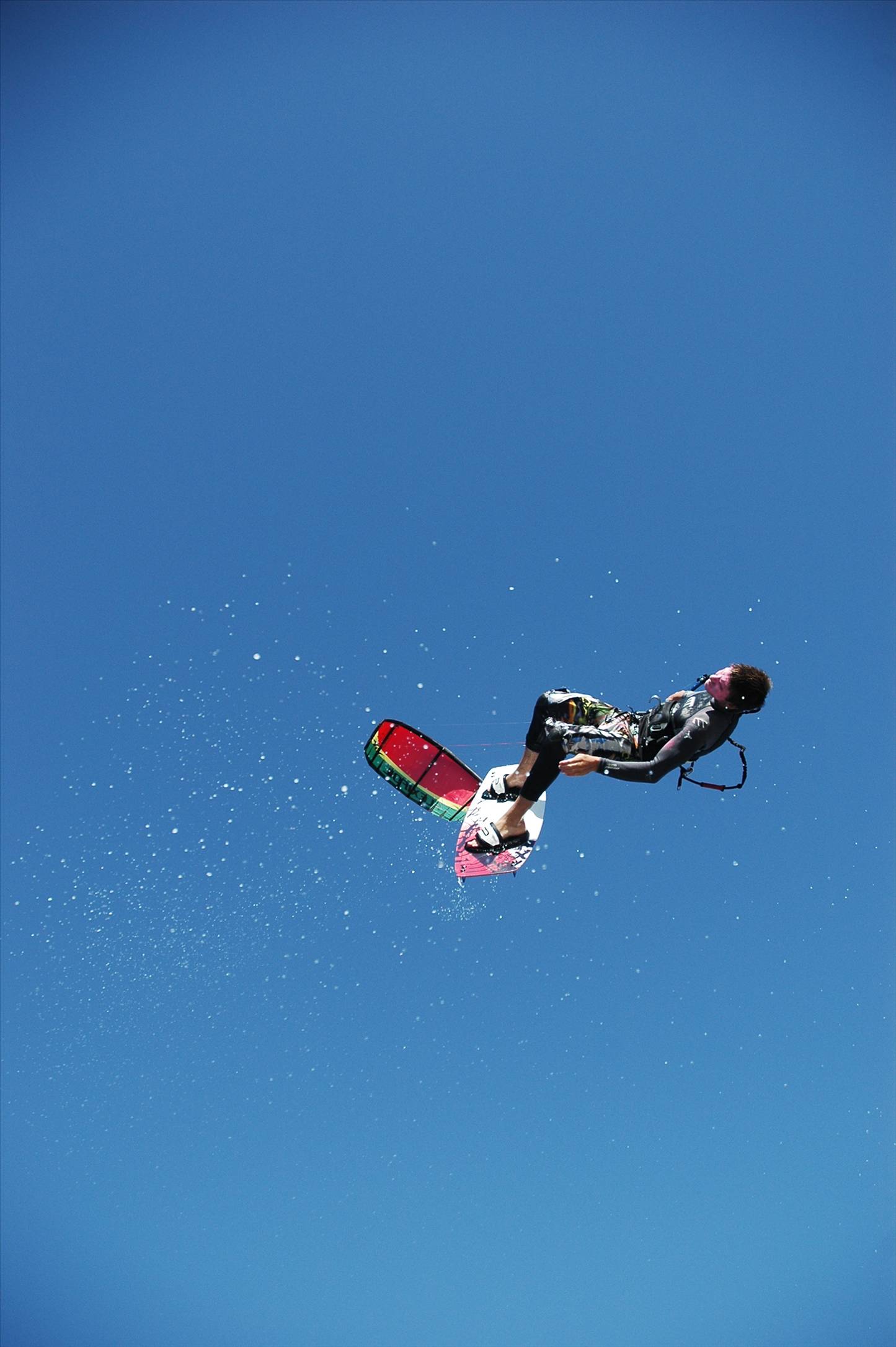 sick photo of brad melville doing a pull up 