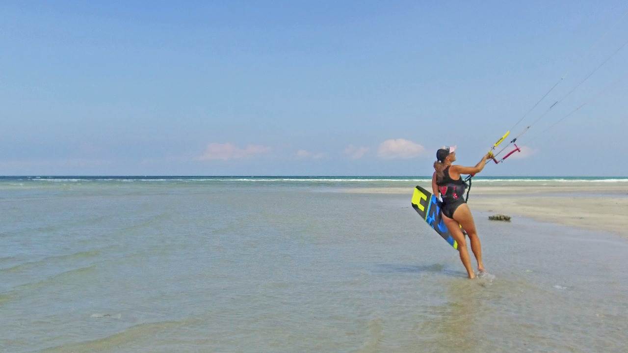 Kitesurfing Indonesia