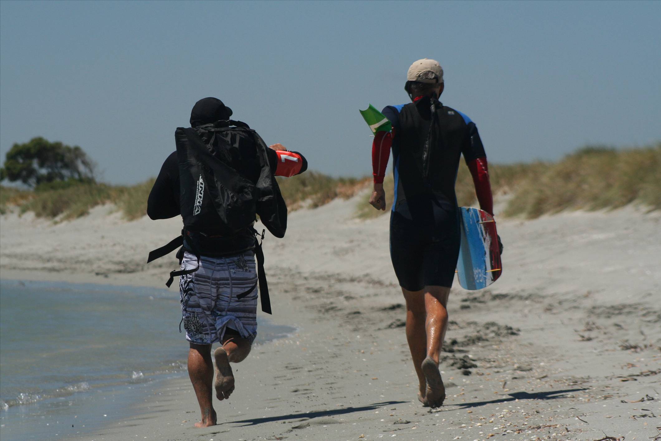 Kite X - Richard and Neil running back to Bay 1