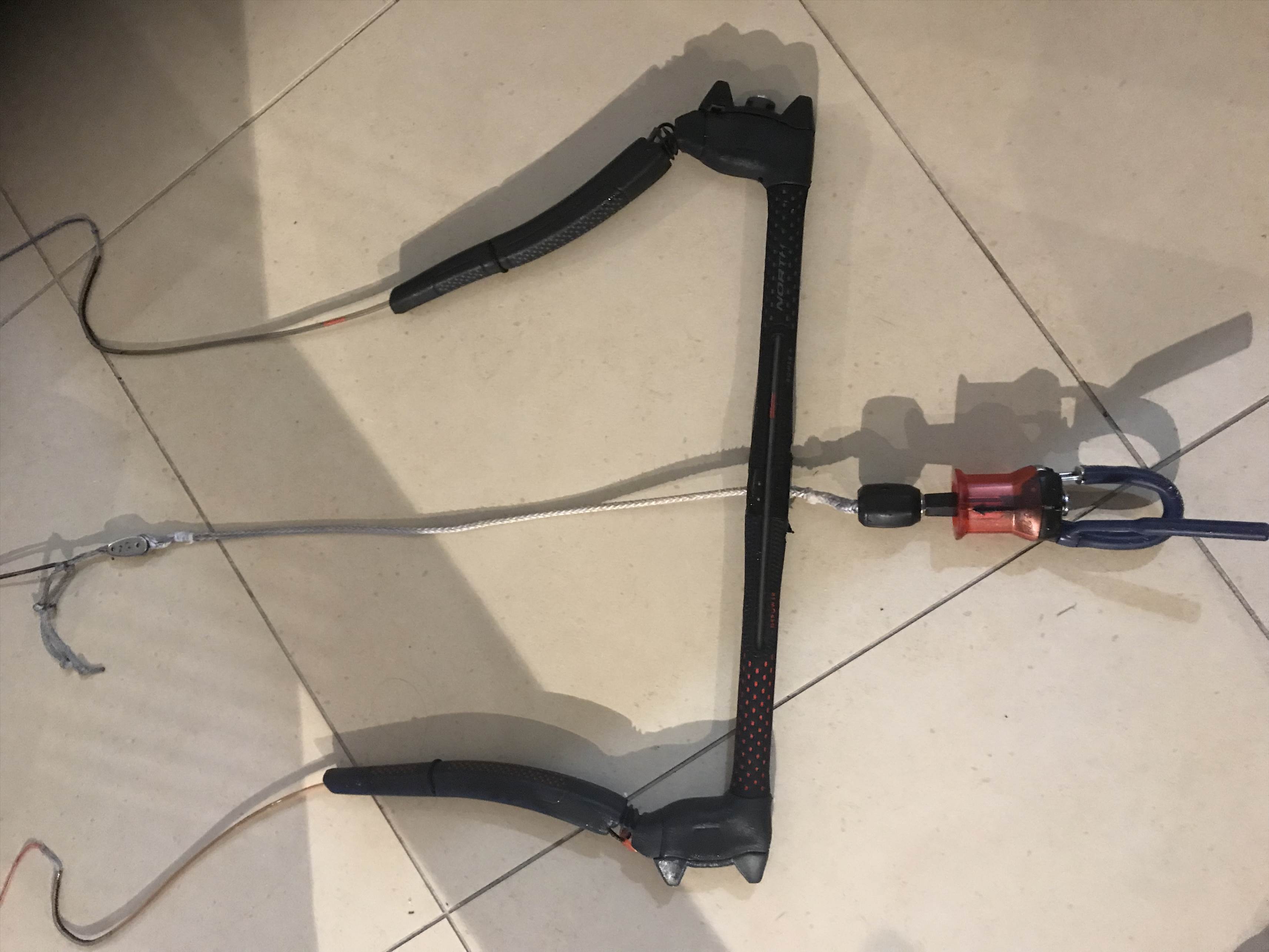 Custom click foil bar