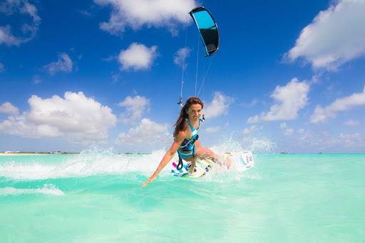 kitesurfing