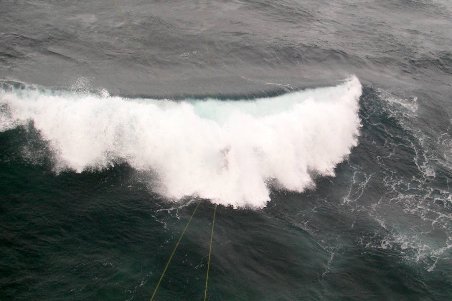 9m 2009 Griffin 17 knots 124 board