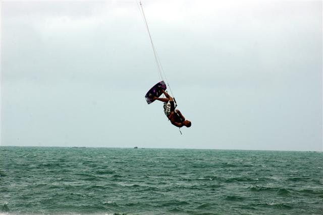 Coconet Classic Bowen