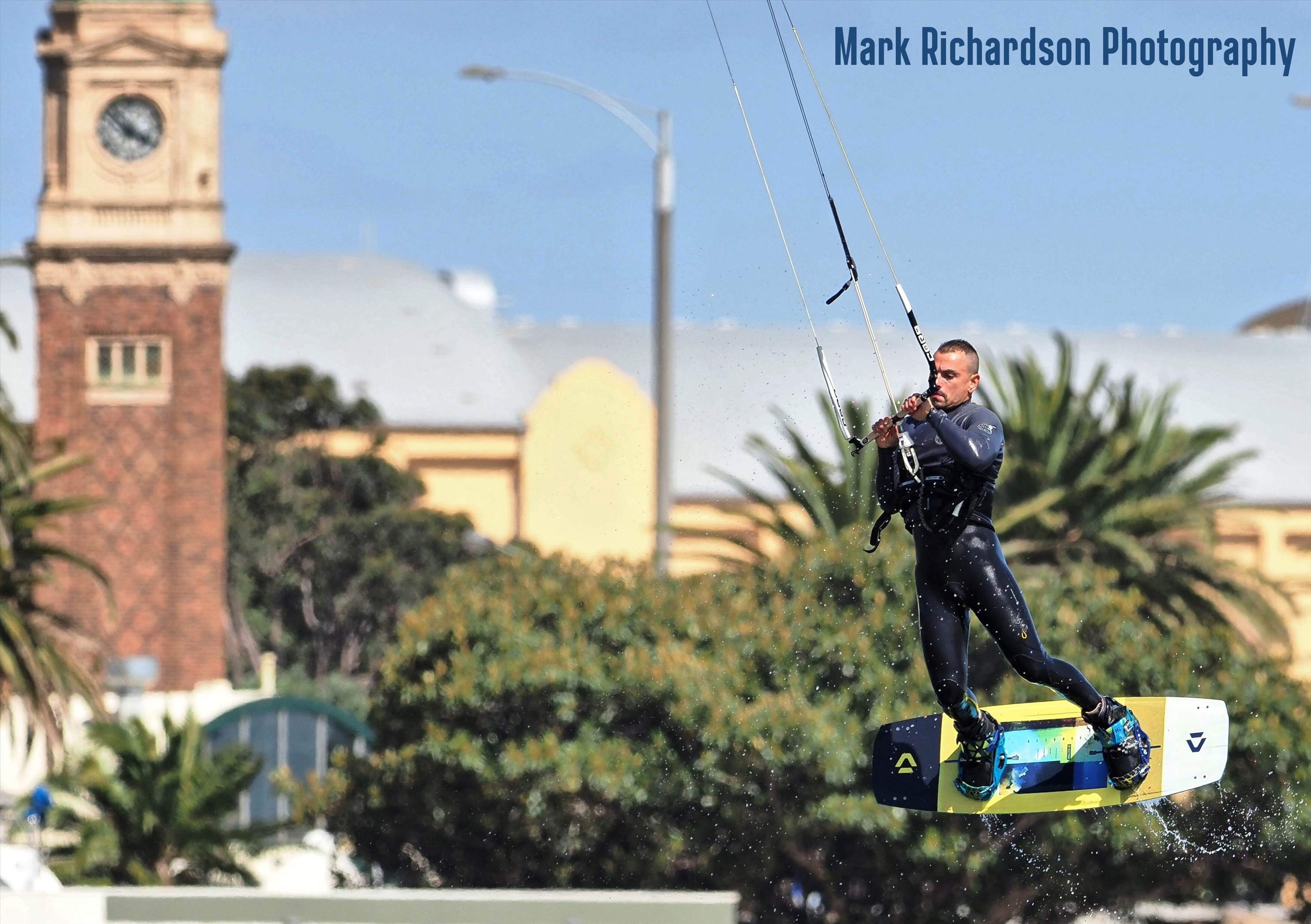 St Kilda Beach 221123