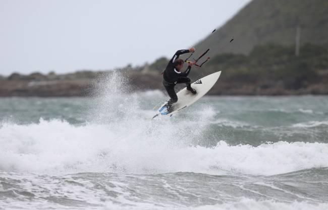 kitesurfing, lyall bay, welllington NZ