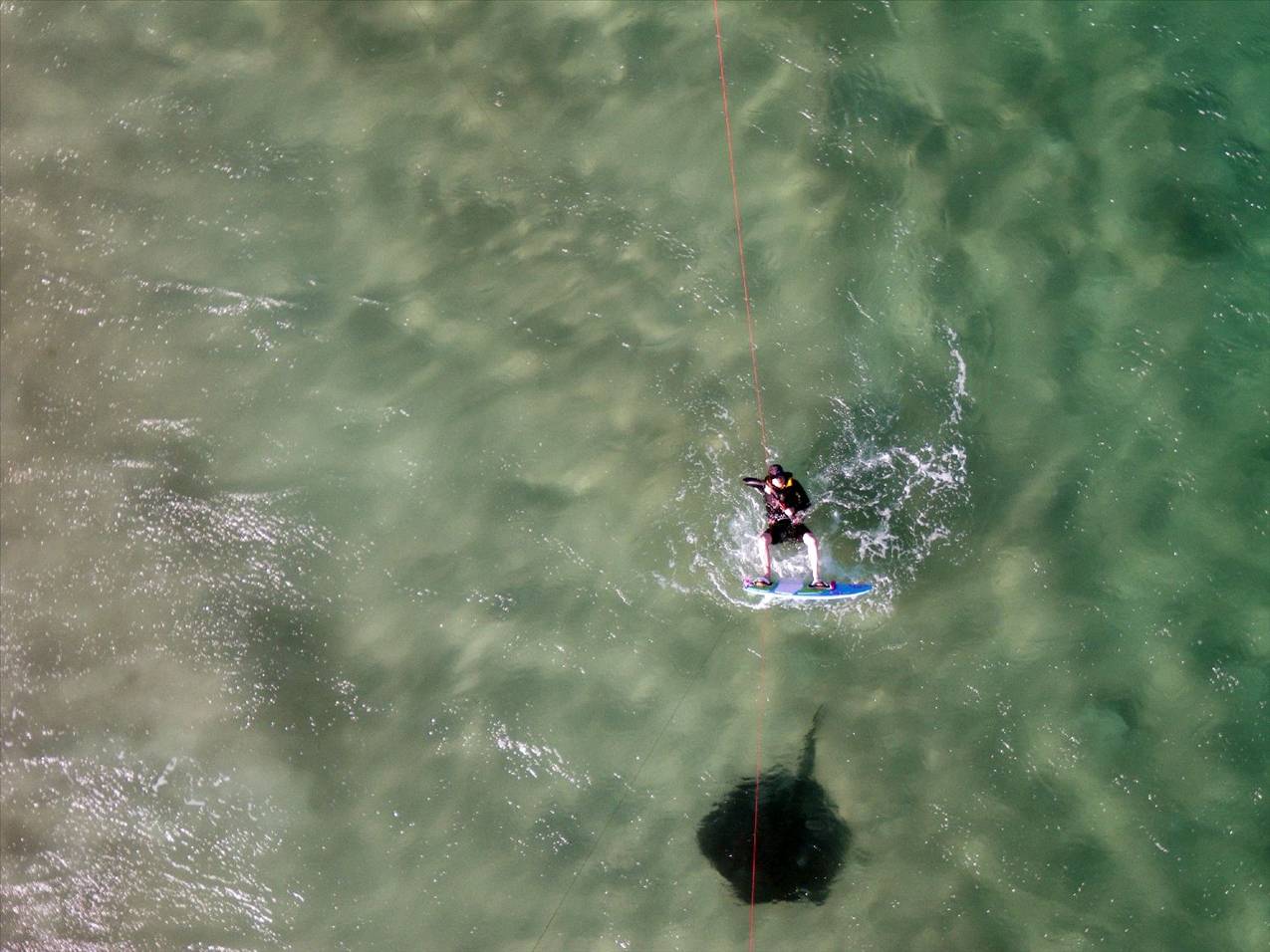 Kitecam Rig Scores a Ray