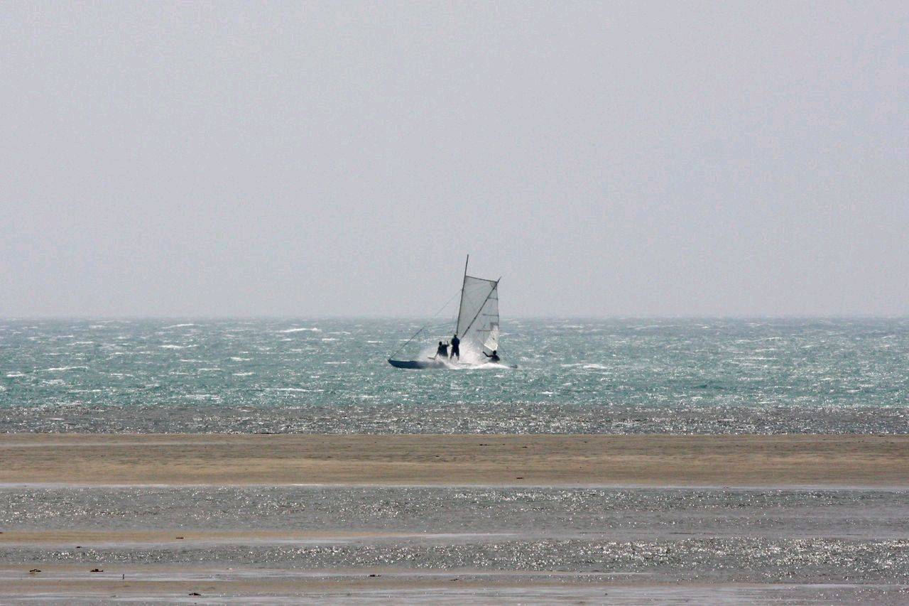 Windy weekend in Hula