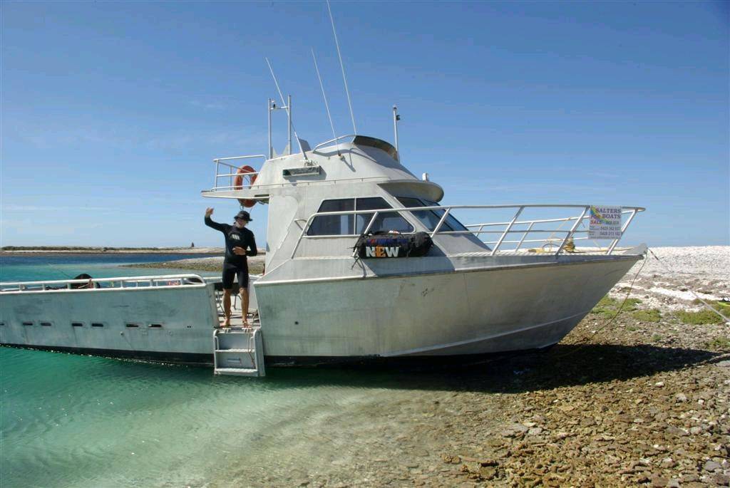 Jet boat kite vehicle