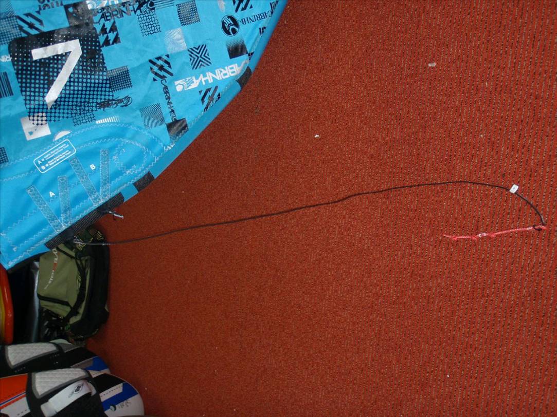 Single line attachment for back lines