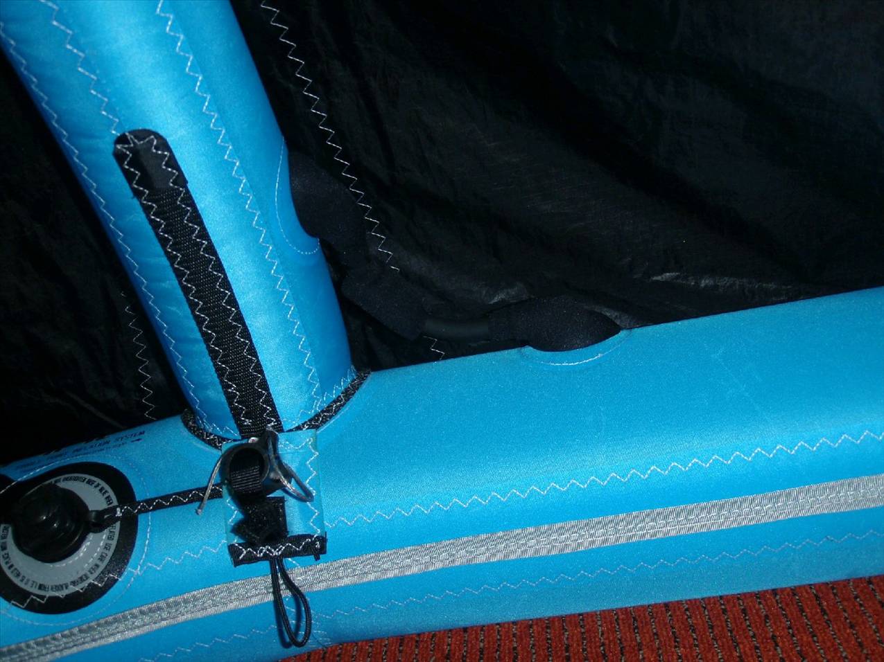 Cover's over the one pump conectors