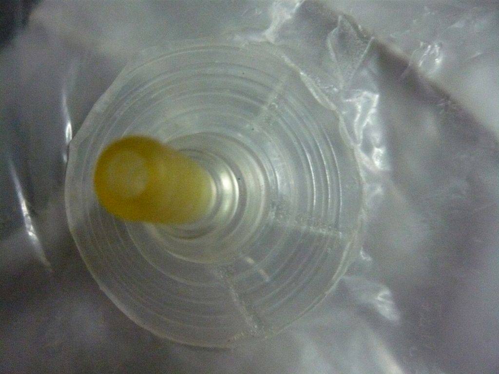 Leading Edge Center Strut valve