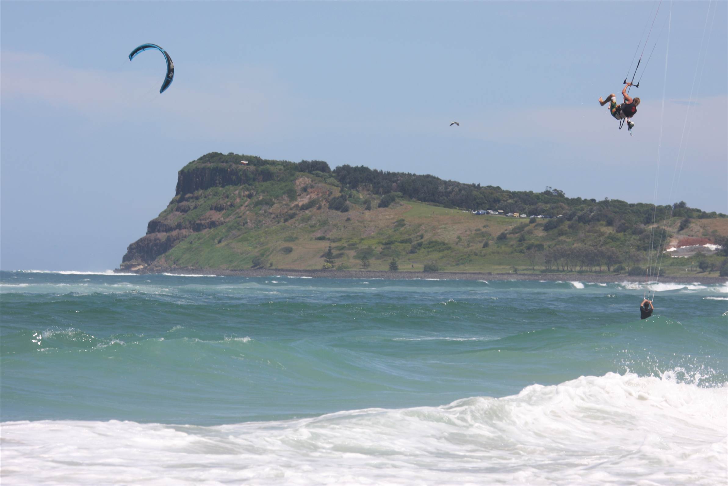 lennox head sunday  6 nov....kite expo.... c\o www.australiankiteboarding.com