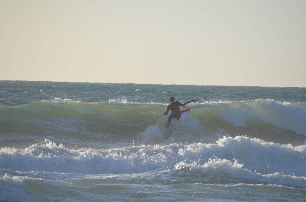Kitesurfing in a WA Seabreeze