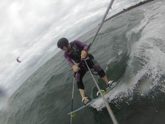 Kitesurfing at Mentone