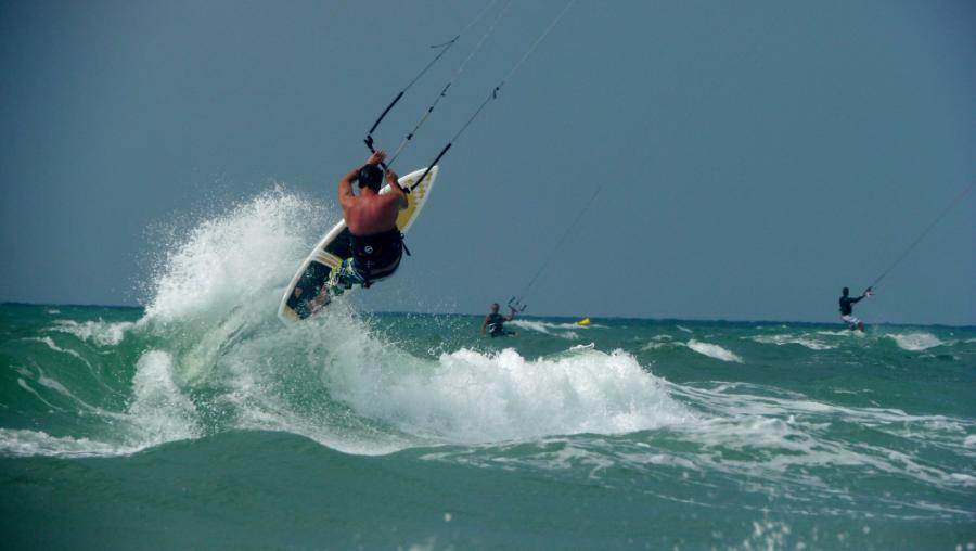 Zeeko Slash surfboard with straps