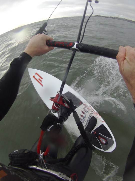 Kitesurfing at Hampton in winter