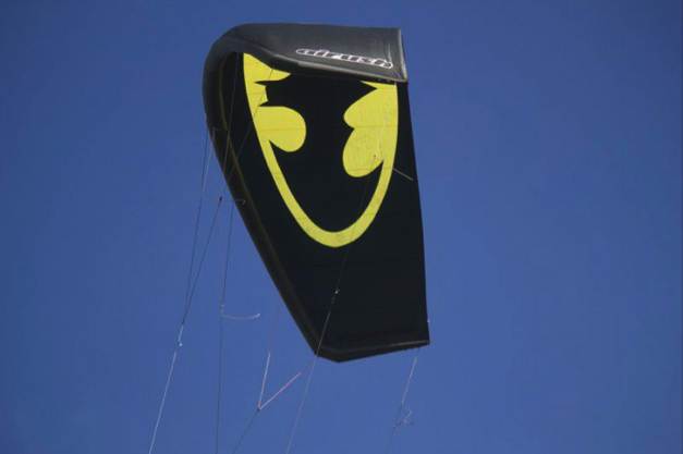 Airush no strut kite