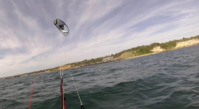 Kitesurfing downwinder Mentone to Port Melbourne