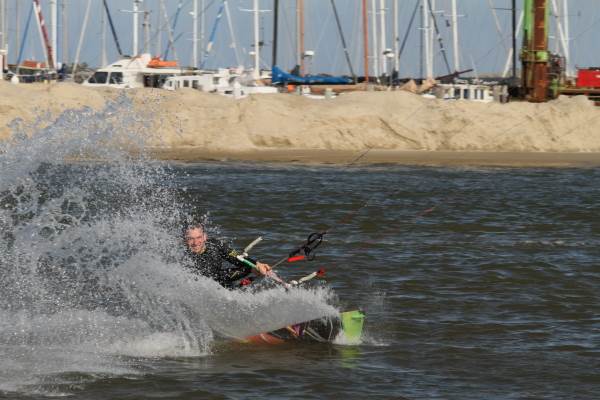 2013-6-2 the pond14676