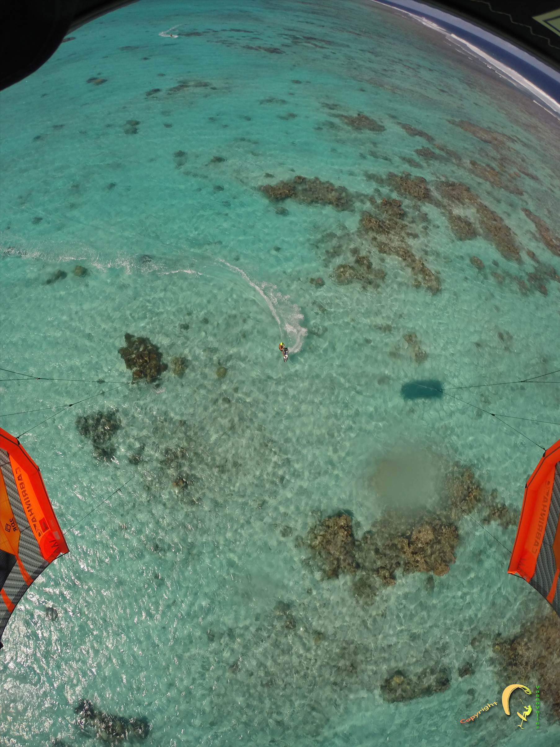 One Foot - Honeymoon islands DW