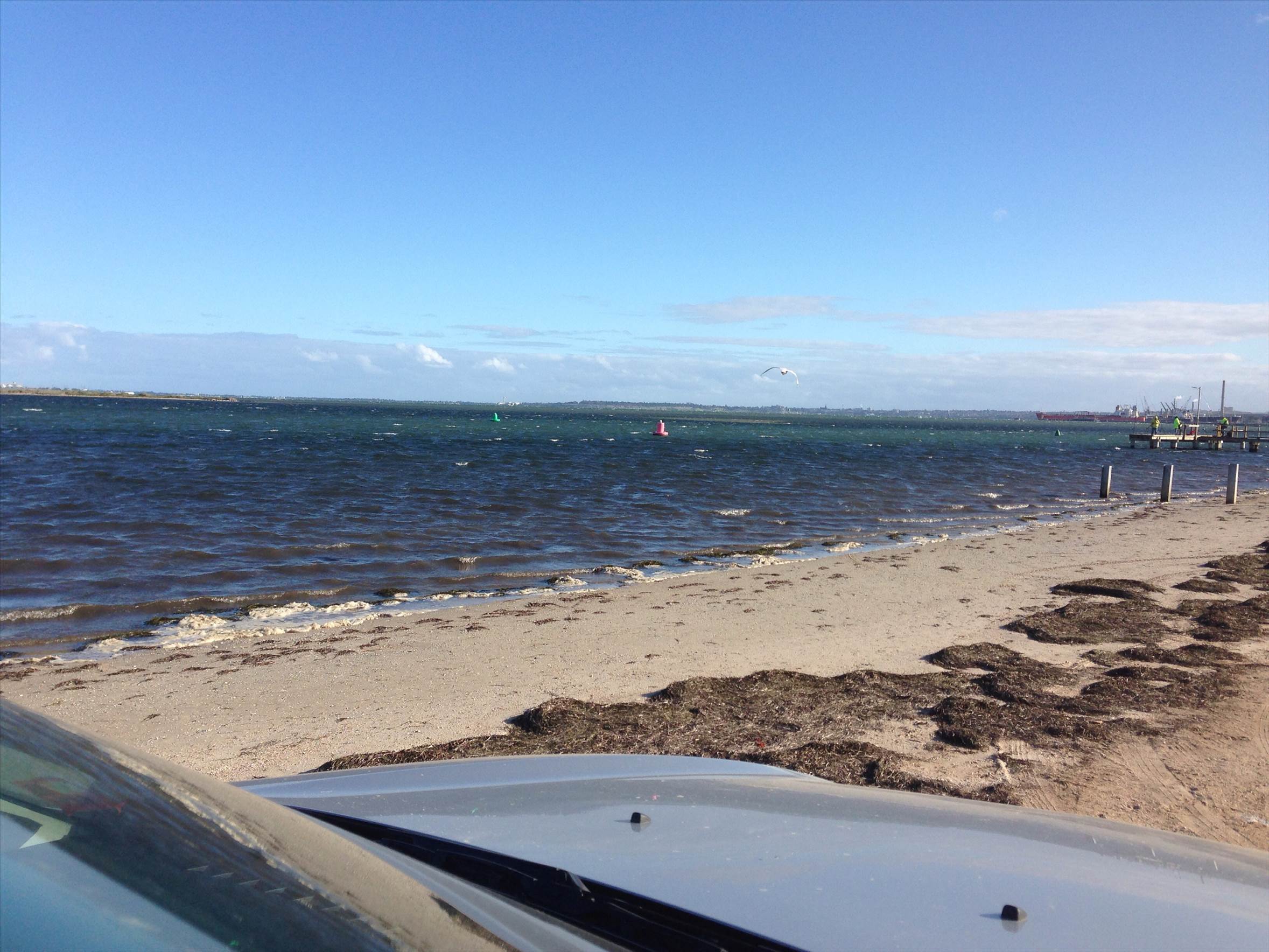 20kts onshore flat water