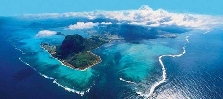Le Morne aerial view