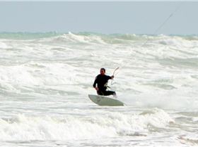 Kitesurfing