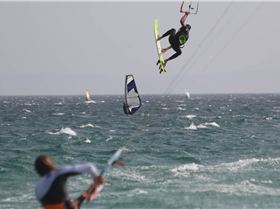 TARIFA STRAPLESS KITESURFING PRO 2016