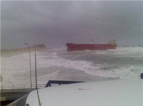 Ship wreck at Nobbies